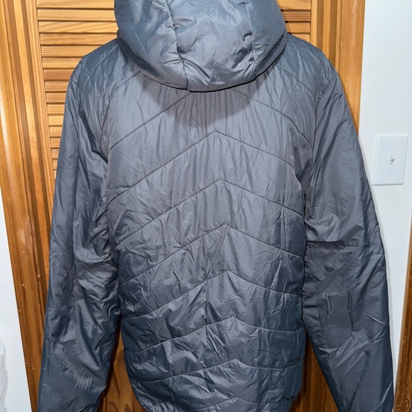 Quiksilver Men's Gray Hooded Jacket - Picture 3 of 3